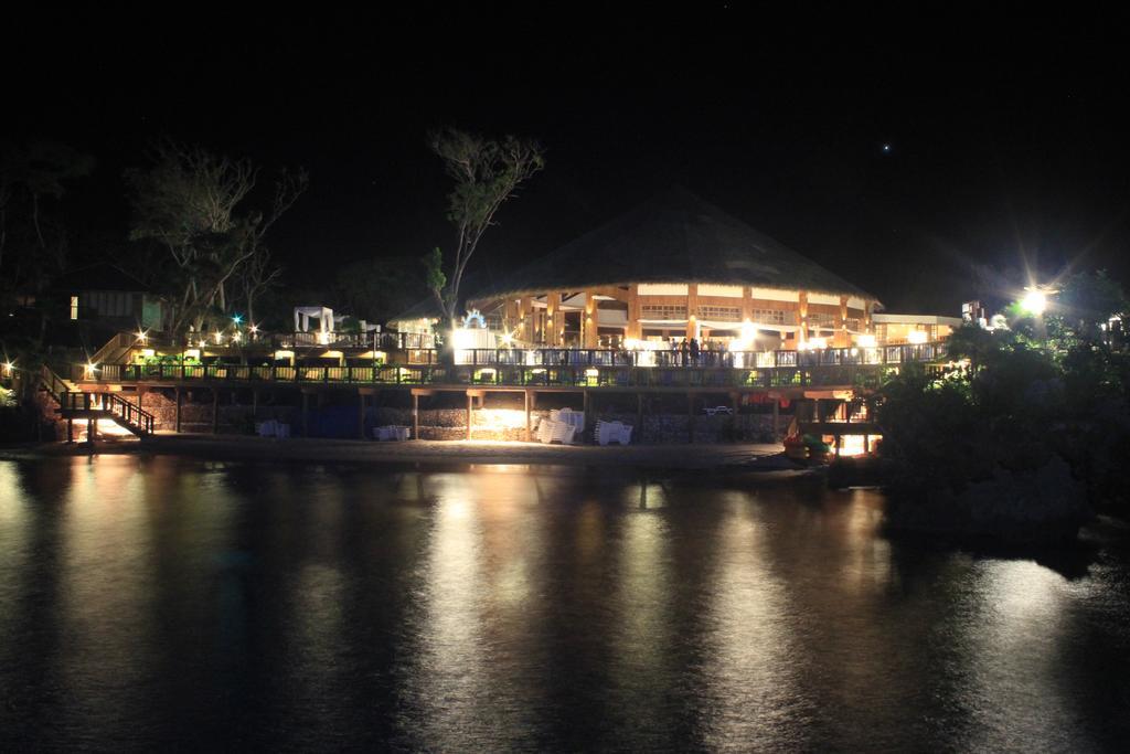 Media Luna Resort & Spa Second Bight Екстериор снимка