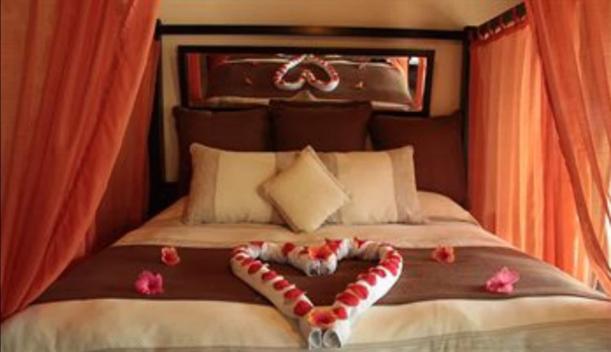 Media Luna Resort & Spa Second Bight Екстериор снимка
