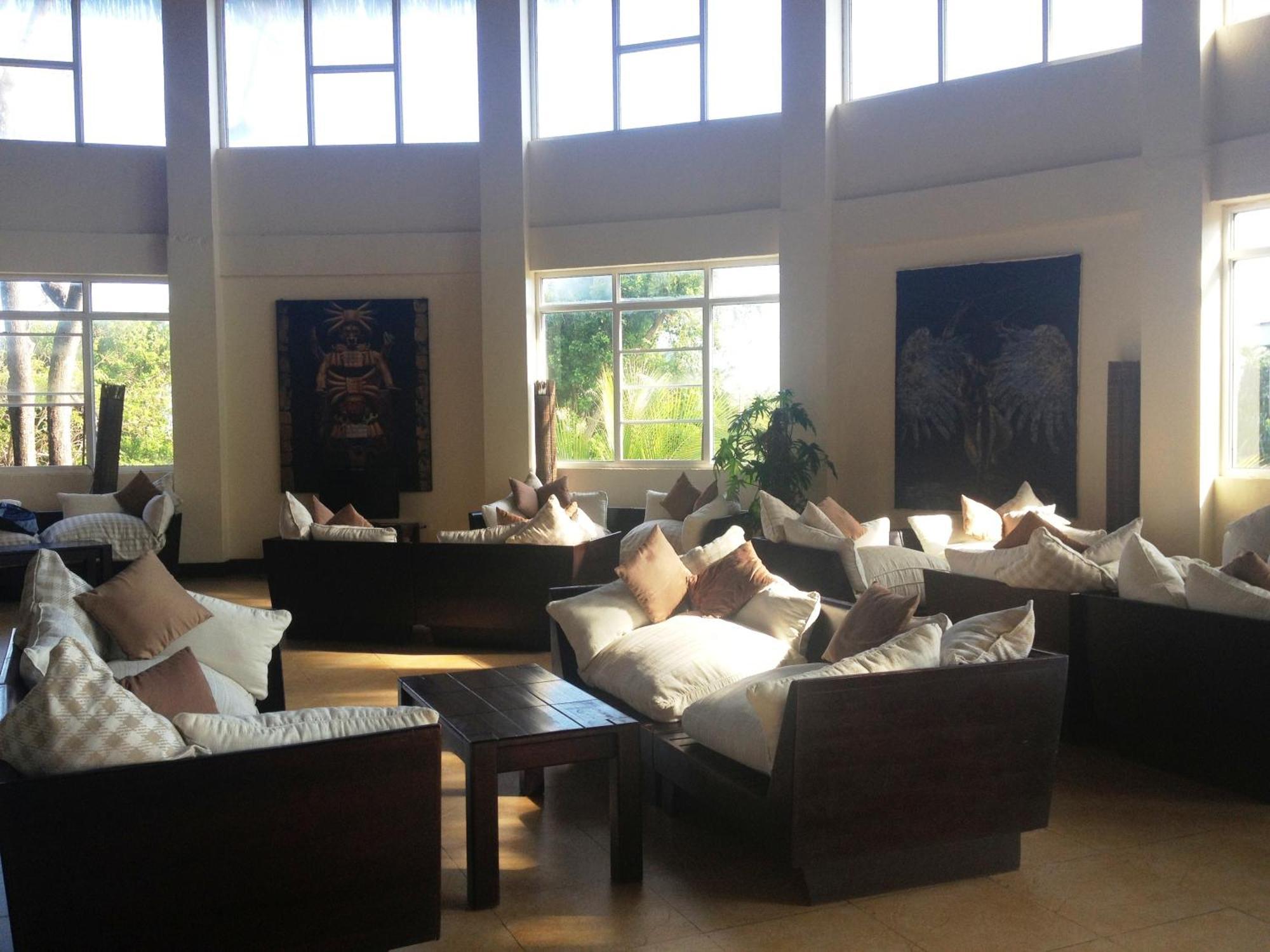 Media Luna Resort & Spa Second Bight Екстериор снимка