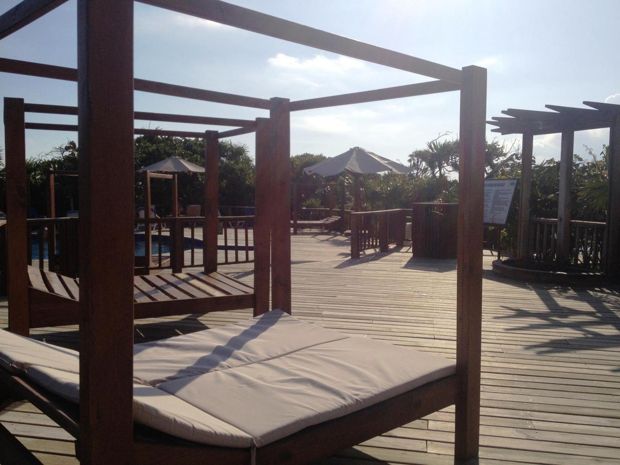 Media Luna Resort & Spa Second Bight Екстериор снимка