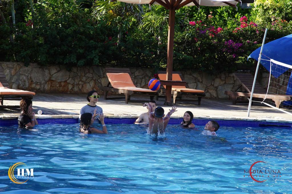 Media Luna Resort & Spa Second Bight Екстериор снимка